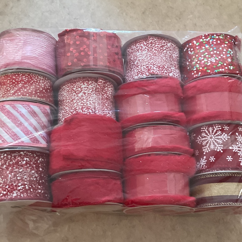 Lot of 16 rolls of Festive Red and Pink Ribbon Set